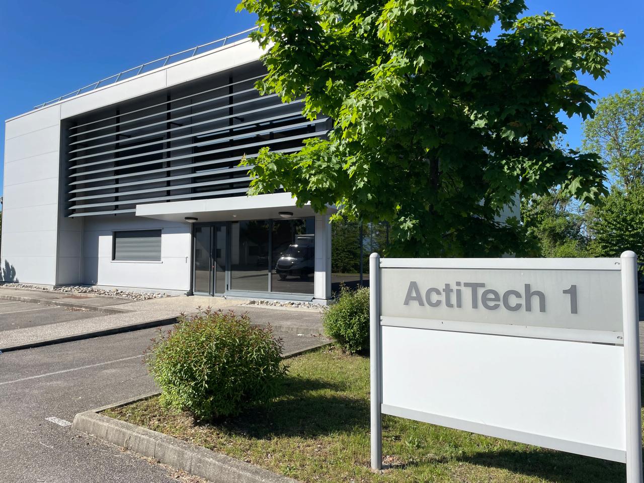 Bureau Archamps 1107m² Location bureau Archamps Haute-Savoie OLBUR2203408 10